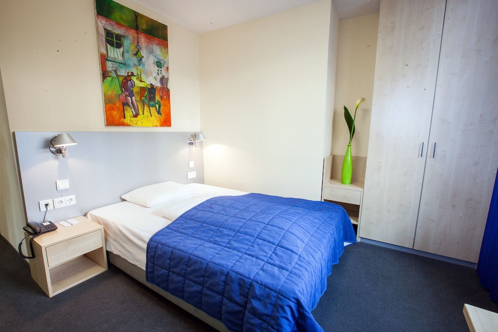 Münchner Hof 7