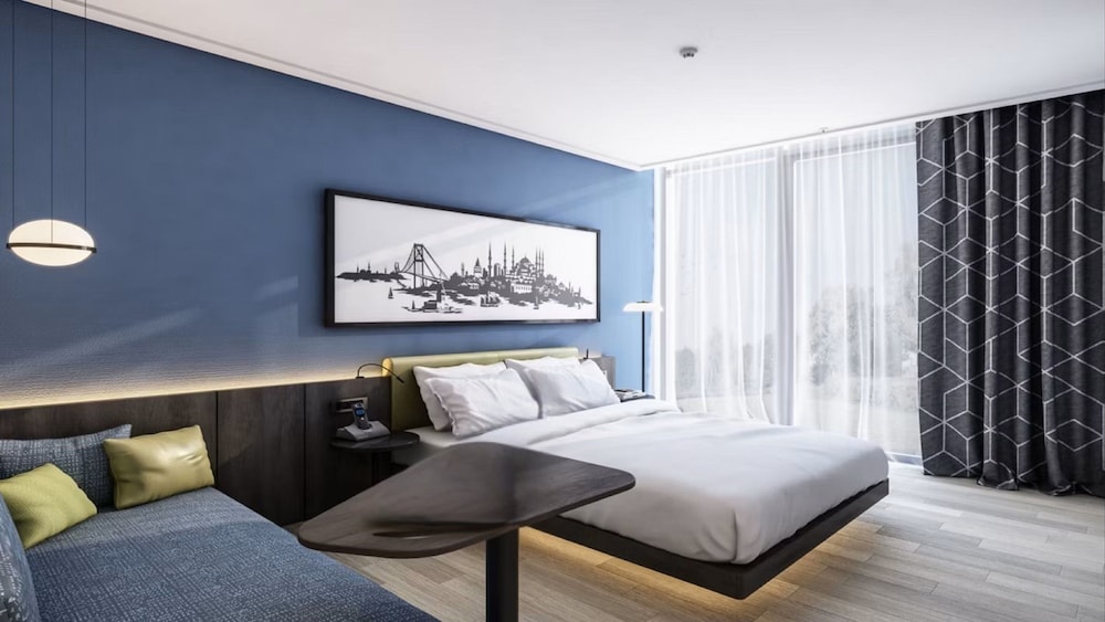 Holiday Inn Express Istanbul Airport Arnavutkoy 2