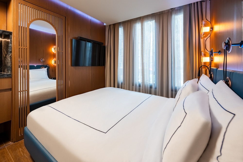 Sura Concept Hotel 13