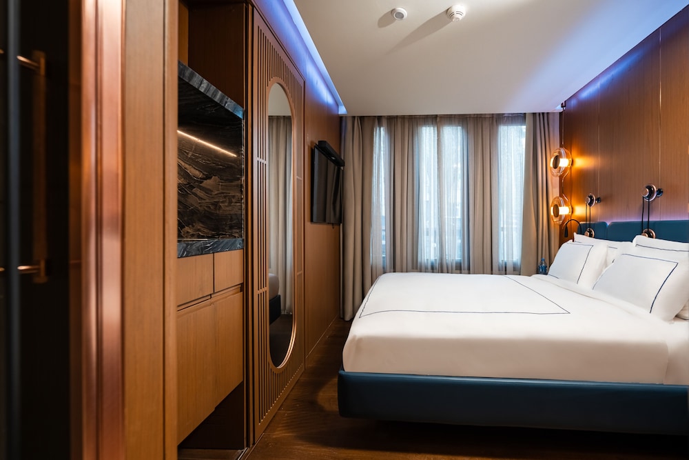 Sura Concept Hotel 12