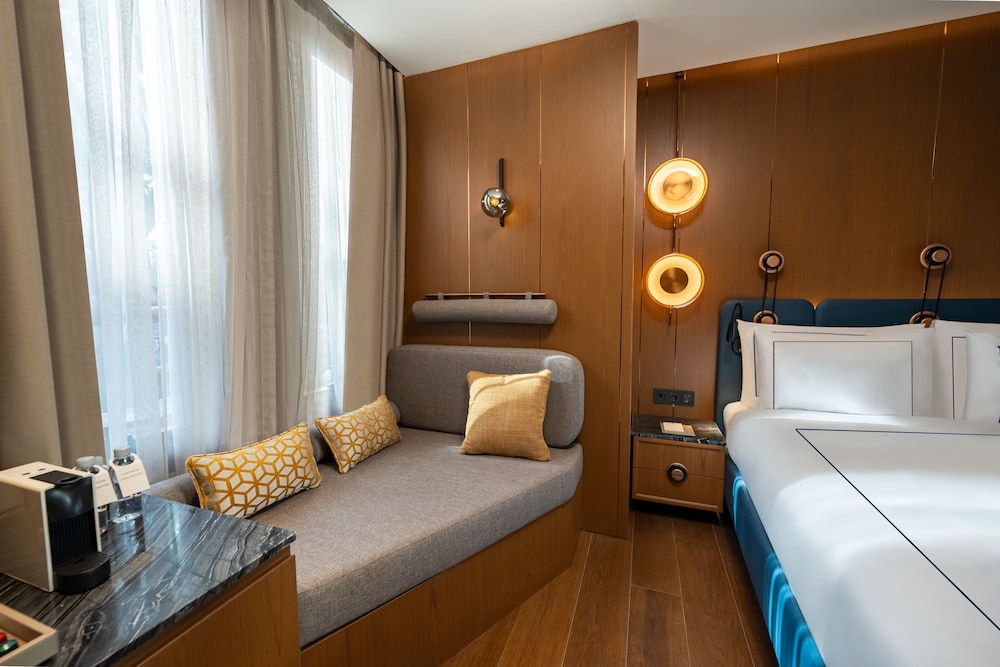 Sura Concept Hotel 9