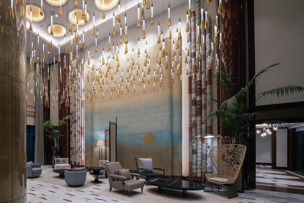 Altunizade Suites Istanbul Curio Collection by Hilton 5
