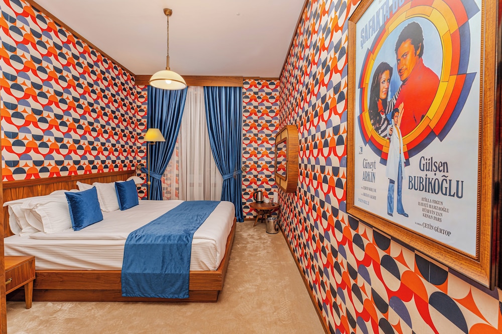 74 Otel 6