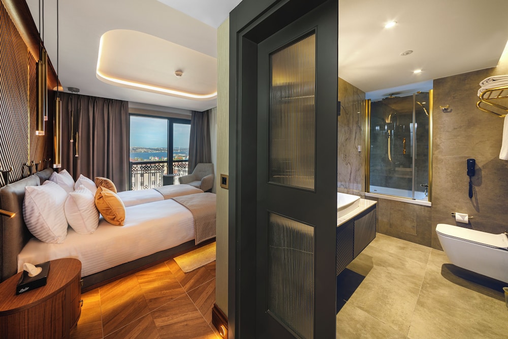 Levni Istanbul Hotel Handwritten Collection 5