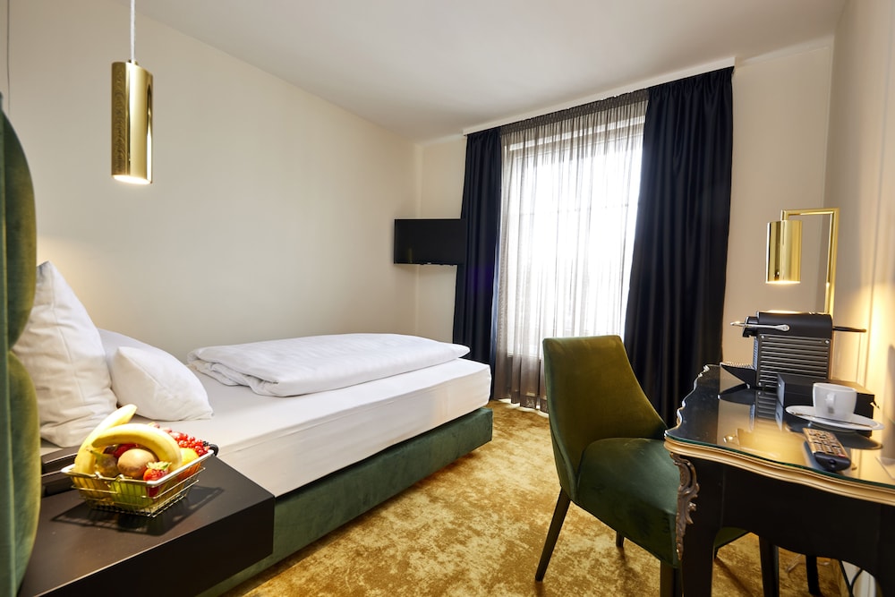 DAS CARLS Hotel 7
