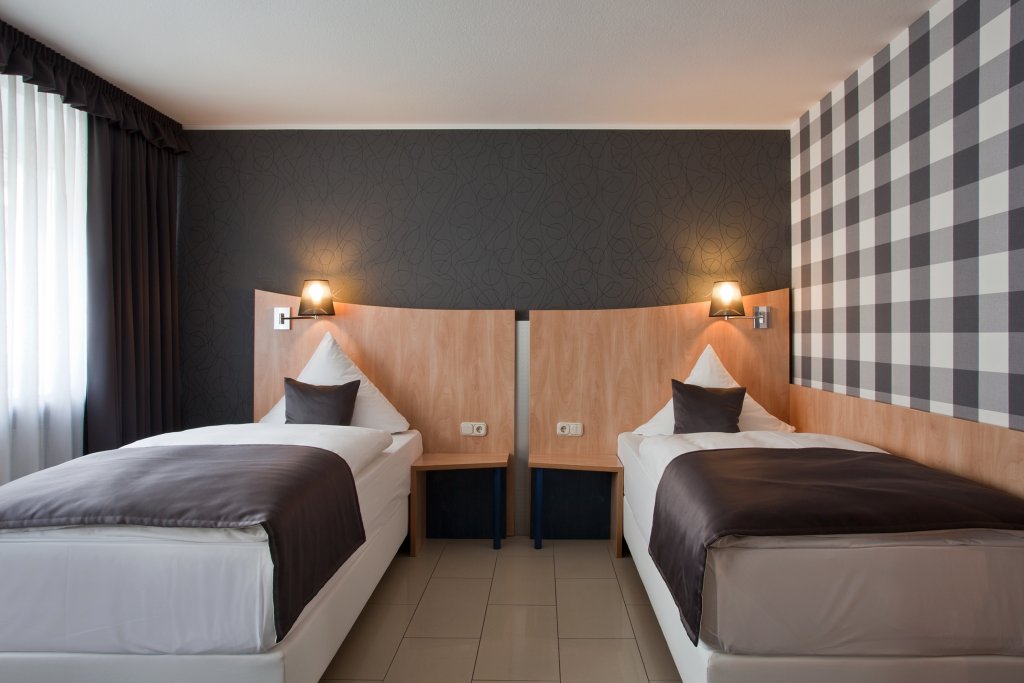 Hotel Asahi 6