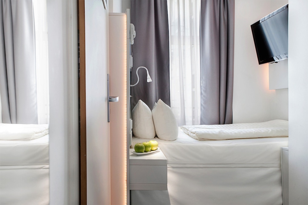 Grand Hotel Downtown 7