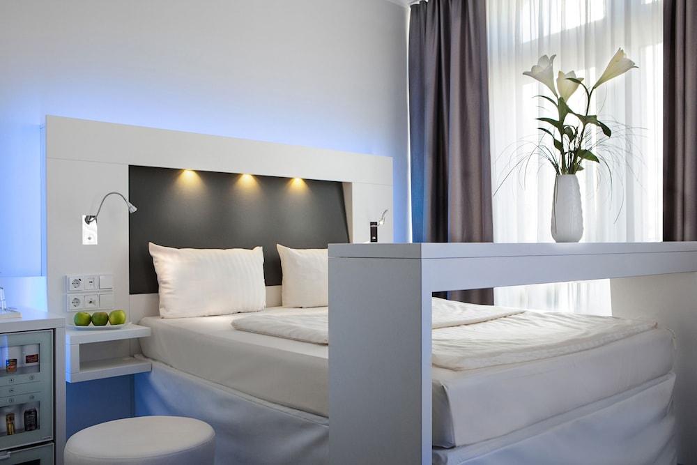 Grand Hotel Downtown 5