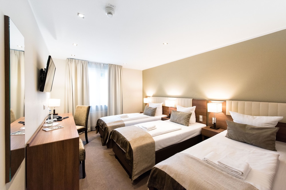 Hotel ARENA am Zoo 4