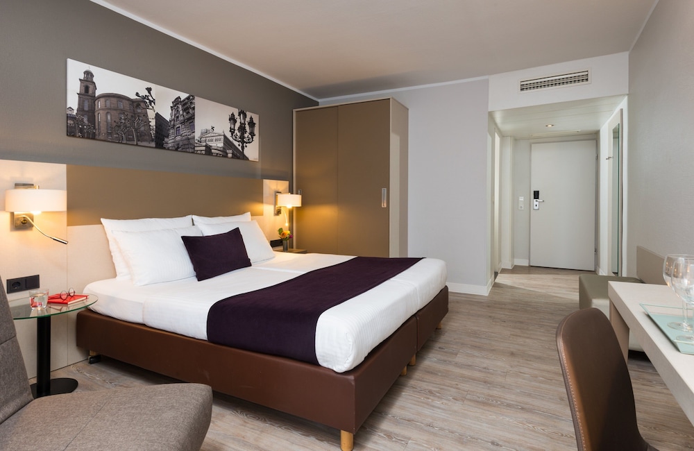 Leonardo Hotel Frankfurt City Center 11