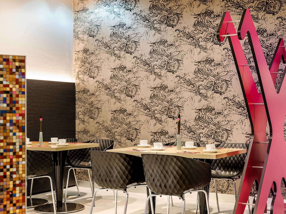 Mercure Hotel Duesseldorf Zentrum 24