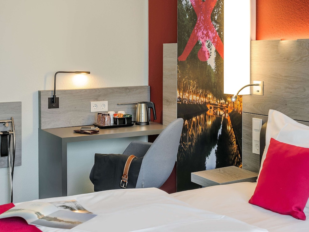 Mercure Hotel Duesseldorf Zentrum 15