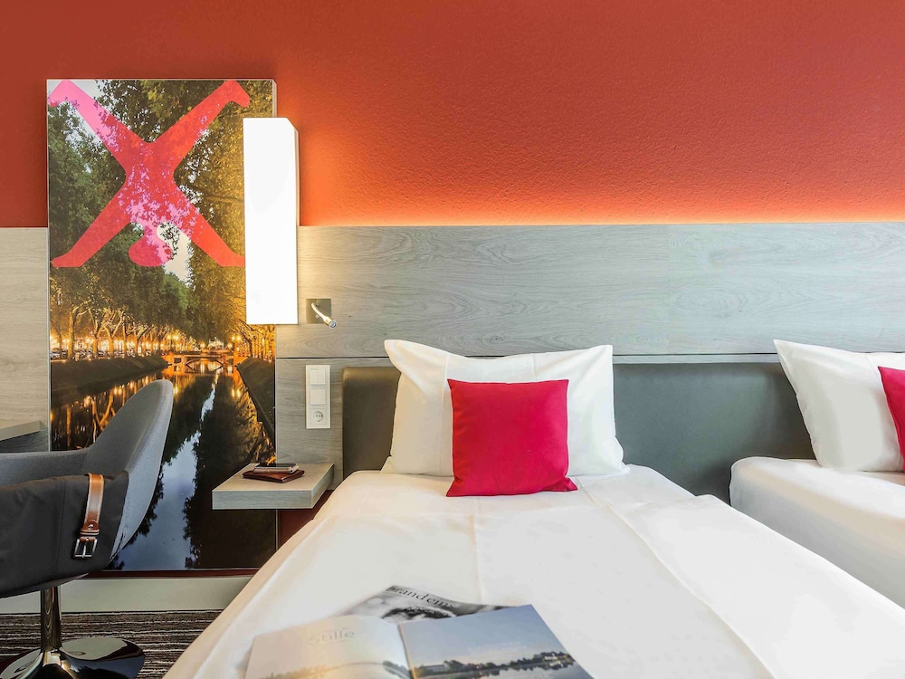Mercure Hotel Duesseldorf Zentrum 14