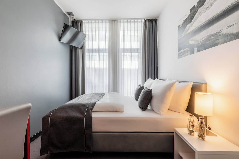 Garner Hotel Berlin - Gendarmenmarkt 12