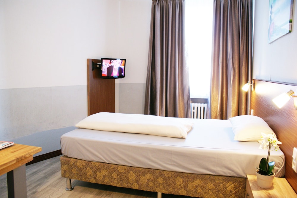 Bahn-Hotel Düsseldorf 7