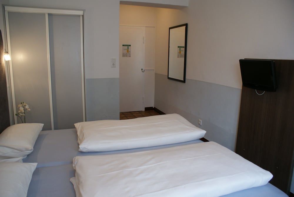 Bahn-Hotel Düsseldorf 8