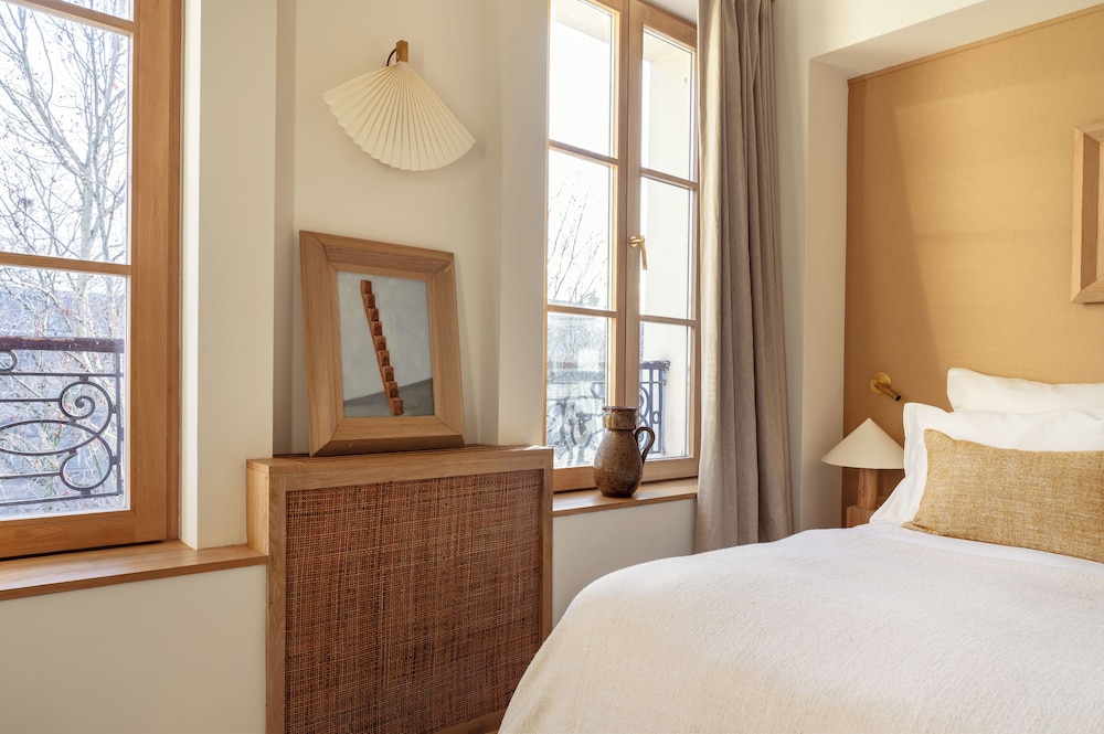 Elysée Montmartre Hôtel 8