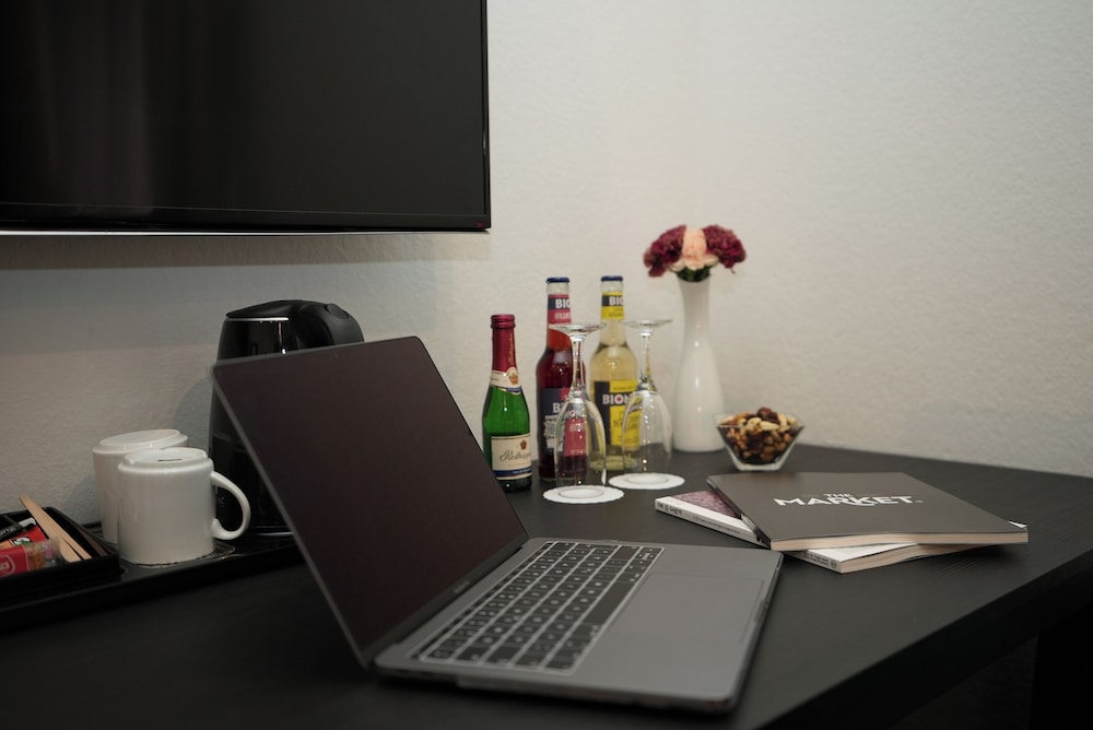 Hotel Attaché An Der Messe by ANS 21