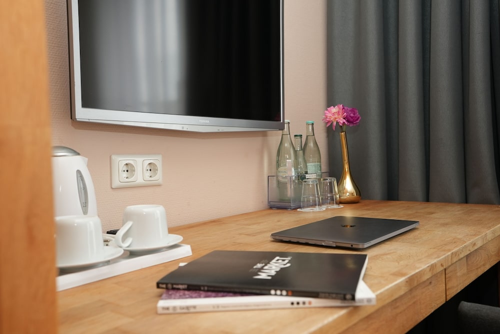Hotel Attaché An Der Messe by ANS 23