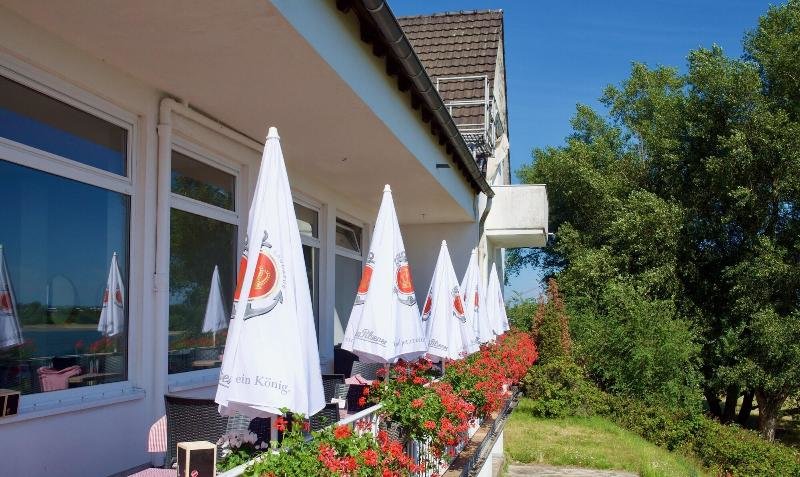 Hotel Und Restaurant Fährhaus 17