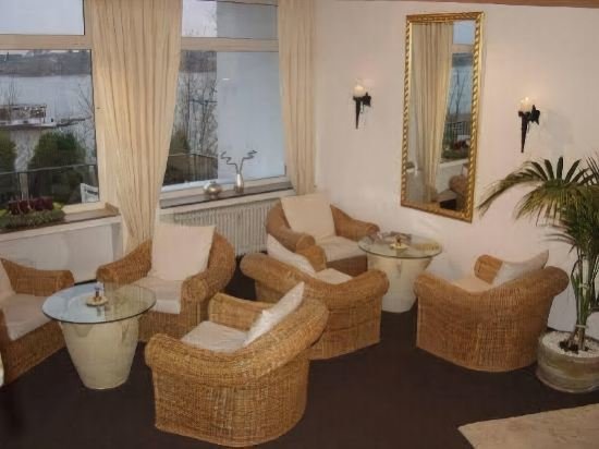 Hotel Und Restaurant Fährhaus 7