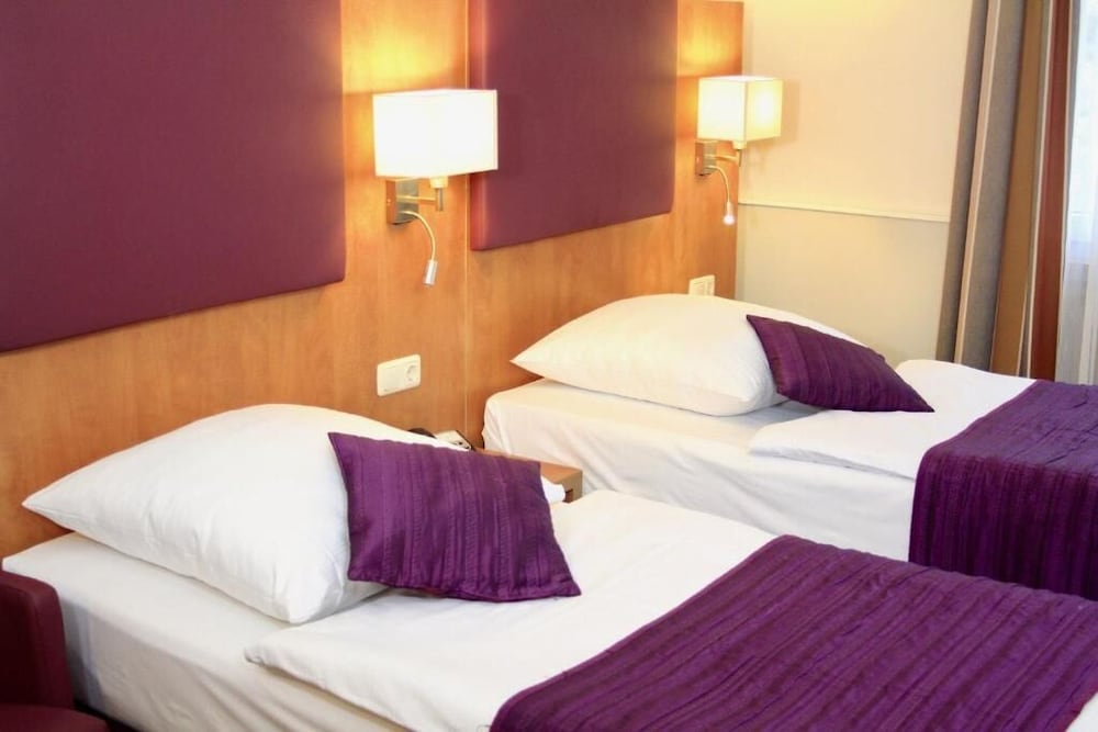 Hotel Niederrad 12