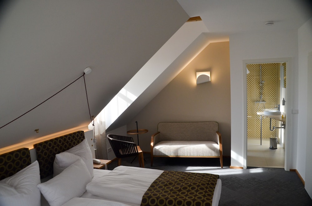 Hotel Schoene Aussicht 7