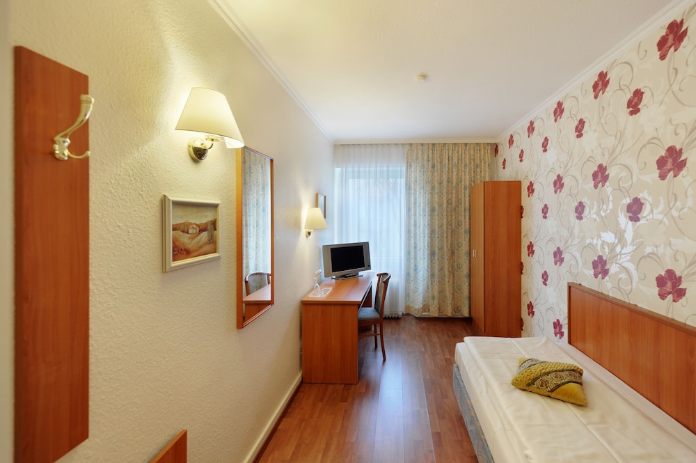 Fair Villa Diana Westend 9