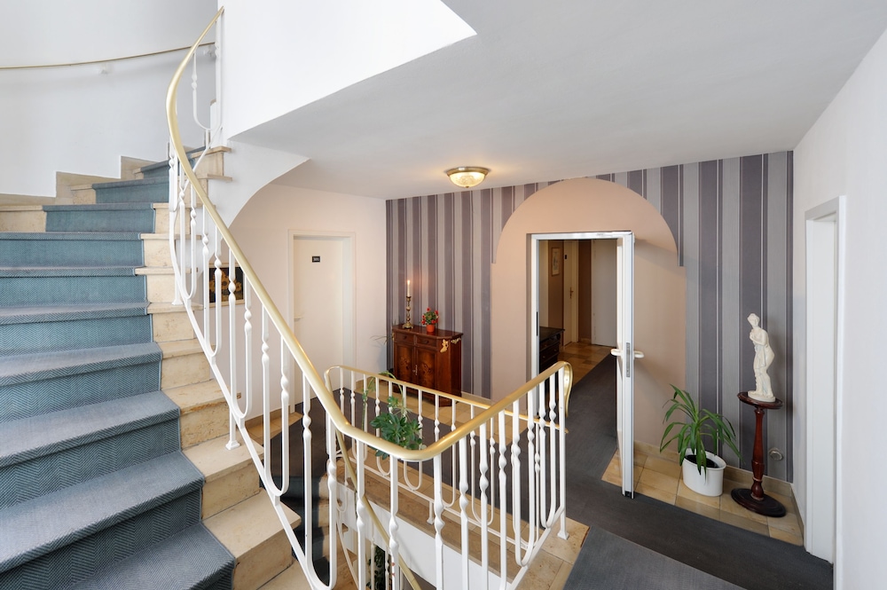 Fair Villa Diana Westend 24