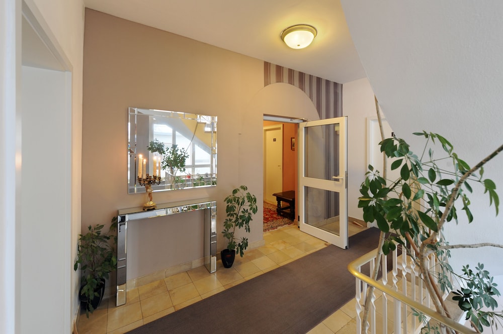 Fair Villa Diana Westend 23