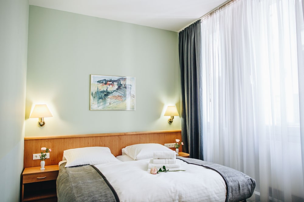 Hotel Helle Mitte 1