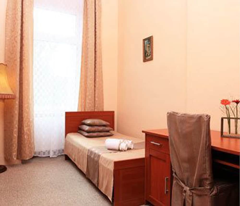 Hotel-Pension Arche 8