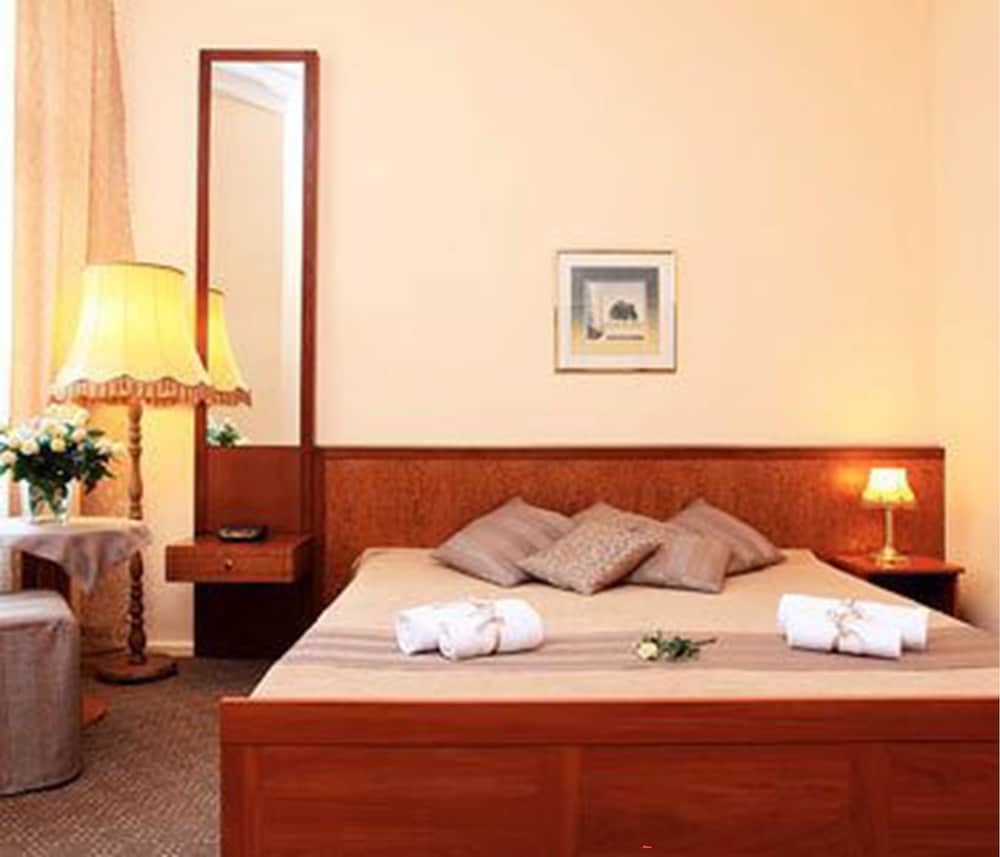 Hotel-Pension Arche 6