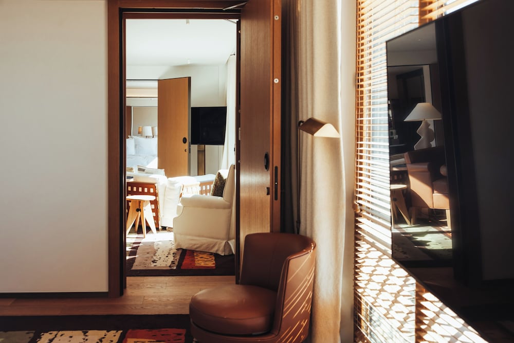 Hotel Sax Paris, LXR Hotels & Resorts 10