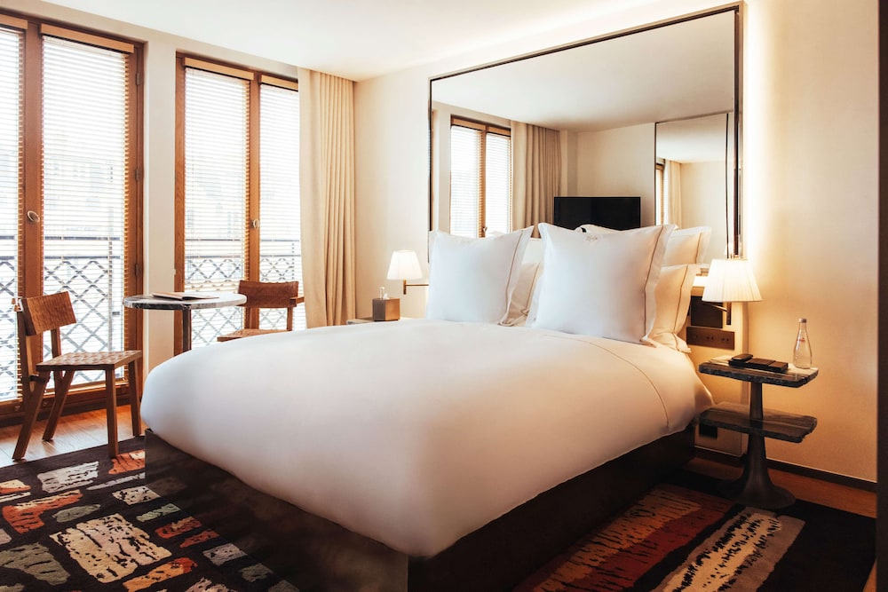 Hotel Sax Paris, LXR Hotels & Resorts 17