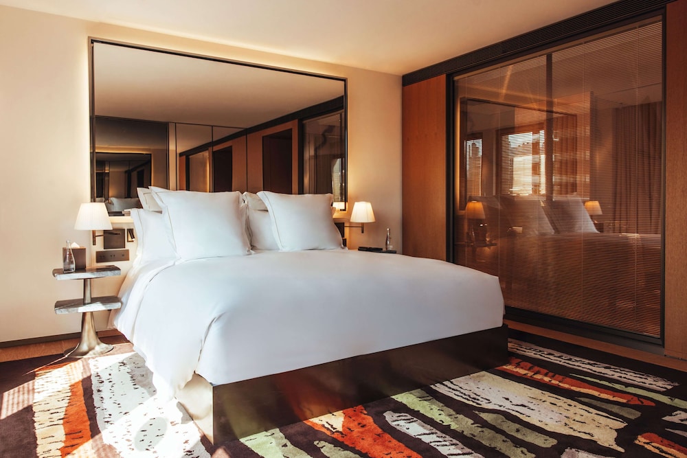 Hotel Sax Paris, LXR Hotels & Resorts 16