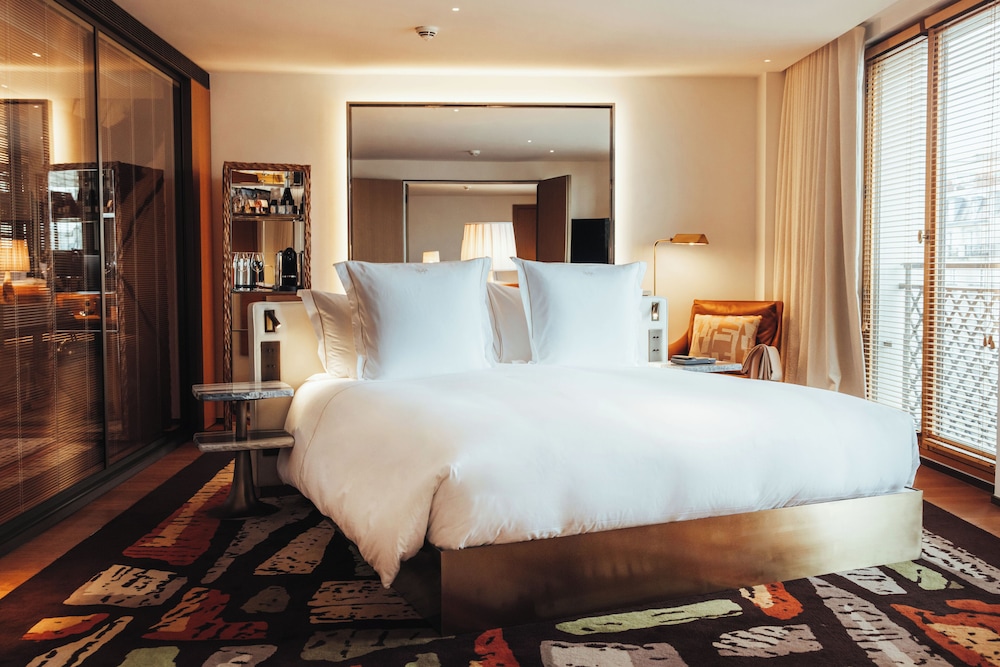 Hotel Sax Paris, LXR Hotels & Resorts 8