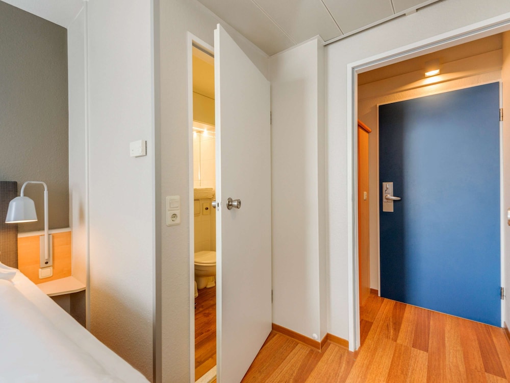 ibis Hotel Frankfurt Messe West 17