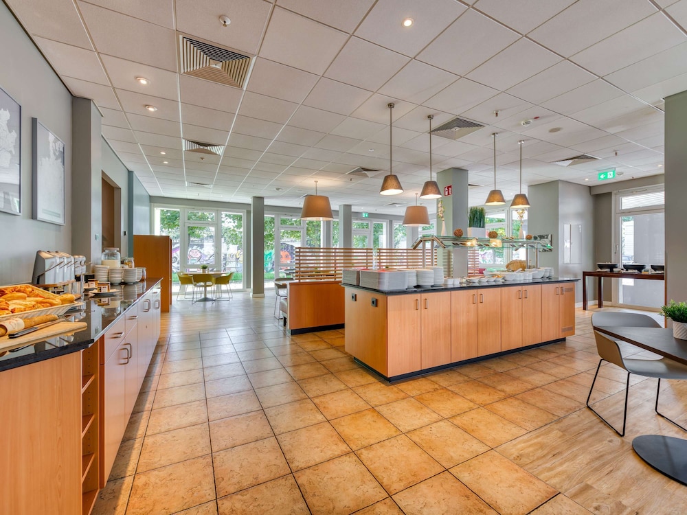 ibis Hotel Frankfurt Messe West 18