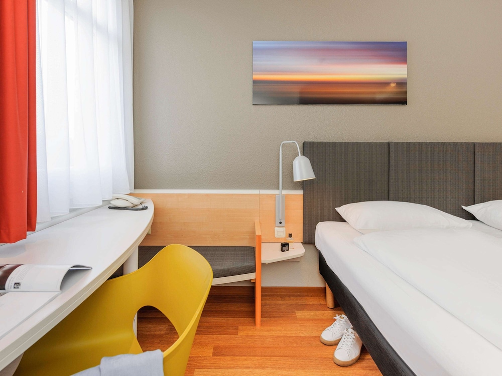 ibis Hotel Frankfurt Messe West 13