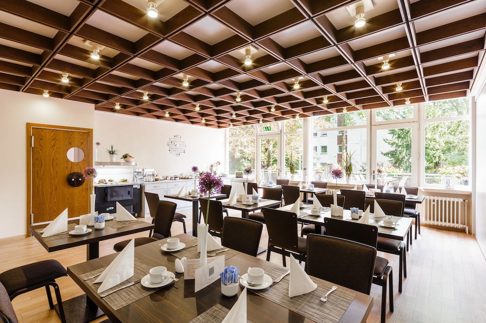 Messehotel Köln-Deutz 11