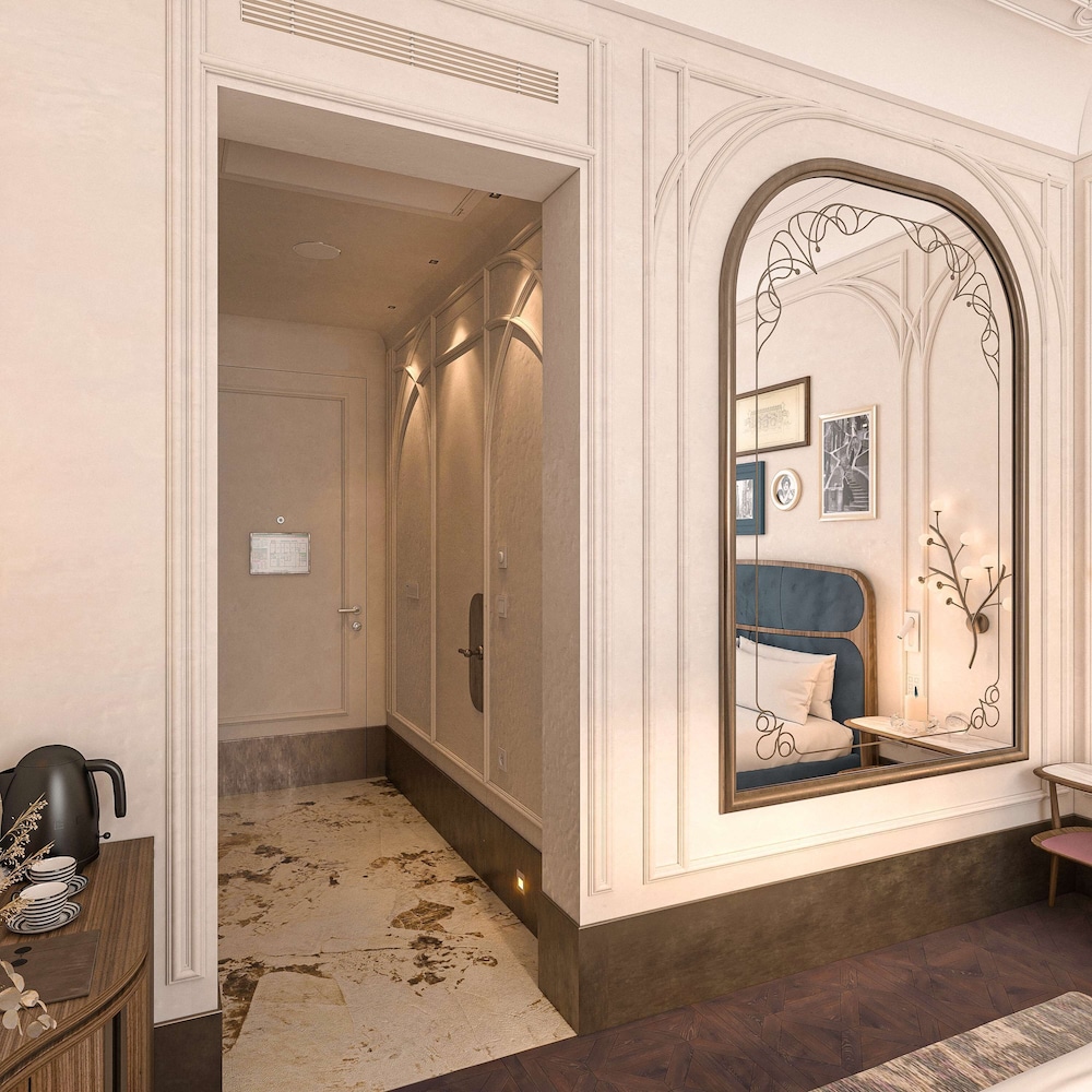 Les Temps Istanbul Karakoy, Curio Collection by Hilton 2