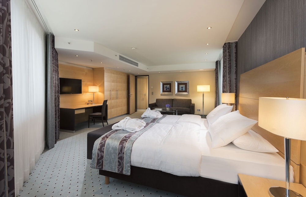 Maritim Hotel Düsseldorf 17