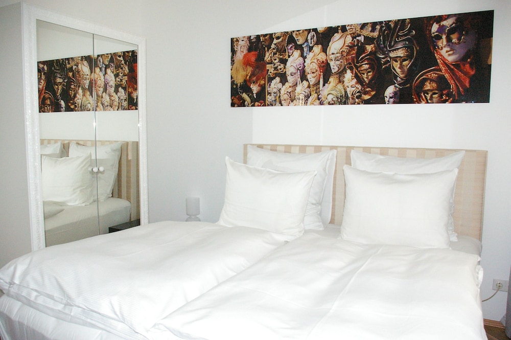 The Suite Hotel Garden 6