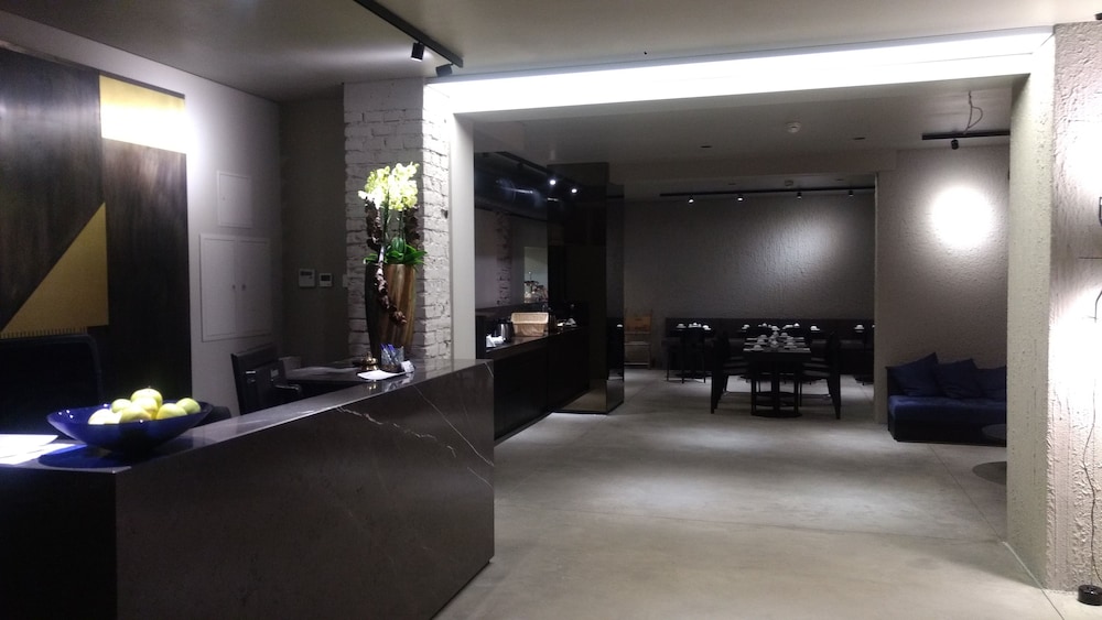 The Suite Hotel Garden 3