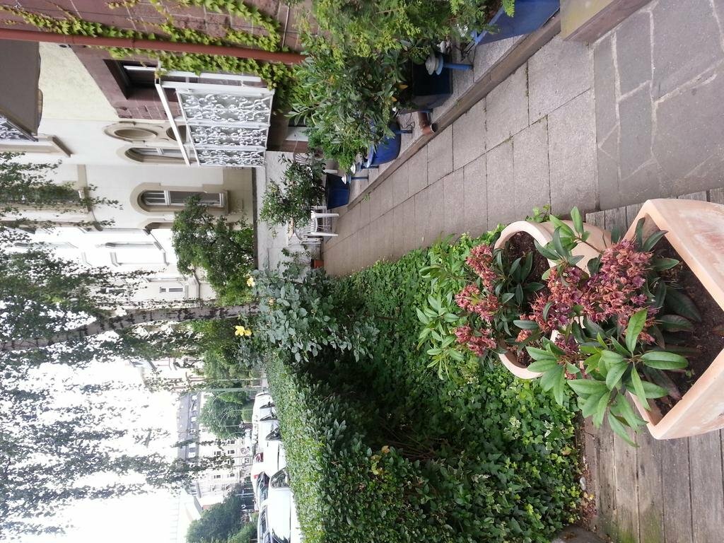 Hotel Garni Frankfurt 10