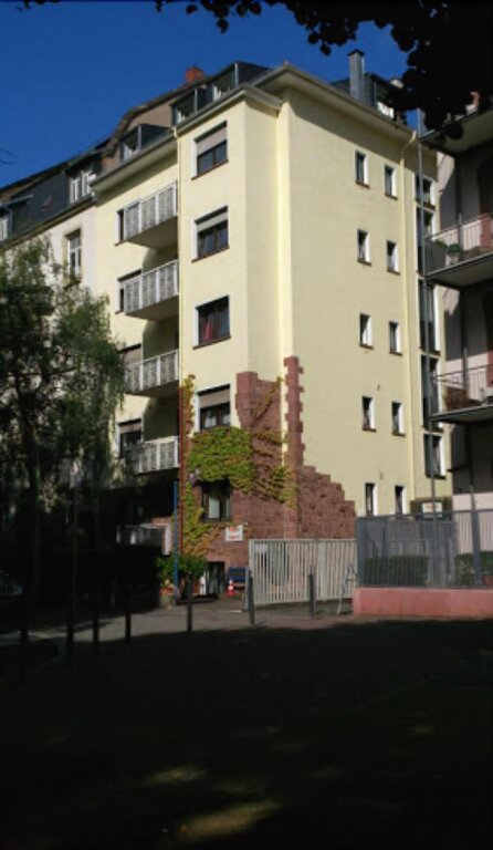 Hotel Garni Frankfurt 16