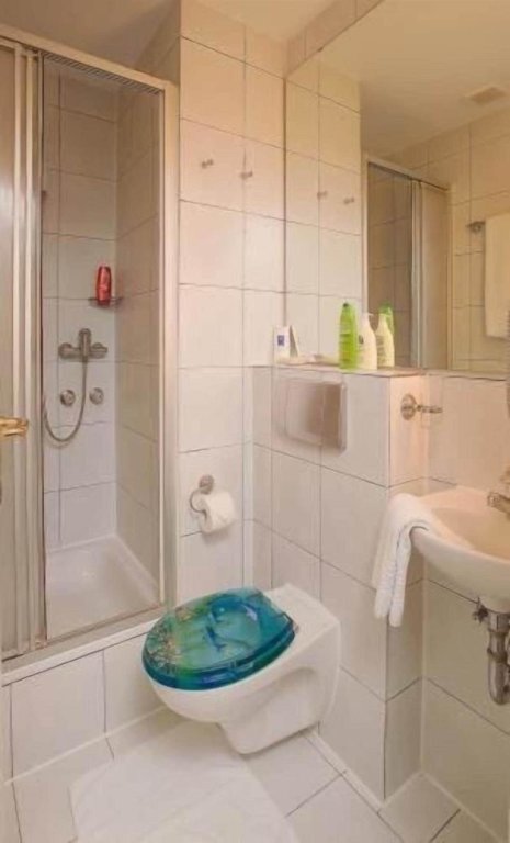 Hotel Garni Frankfurt 17