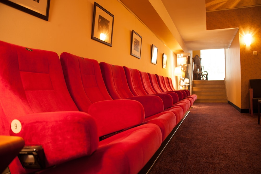 Turm Hotel 3