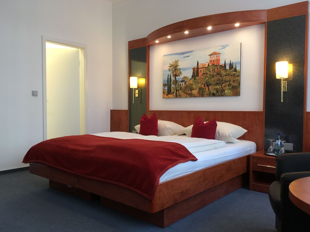 West an der Bockenheimer Warte 7
